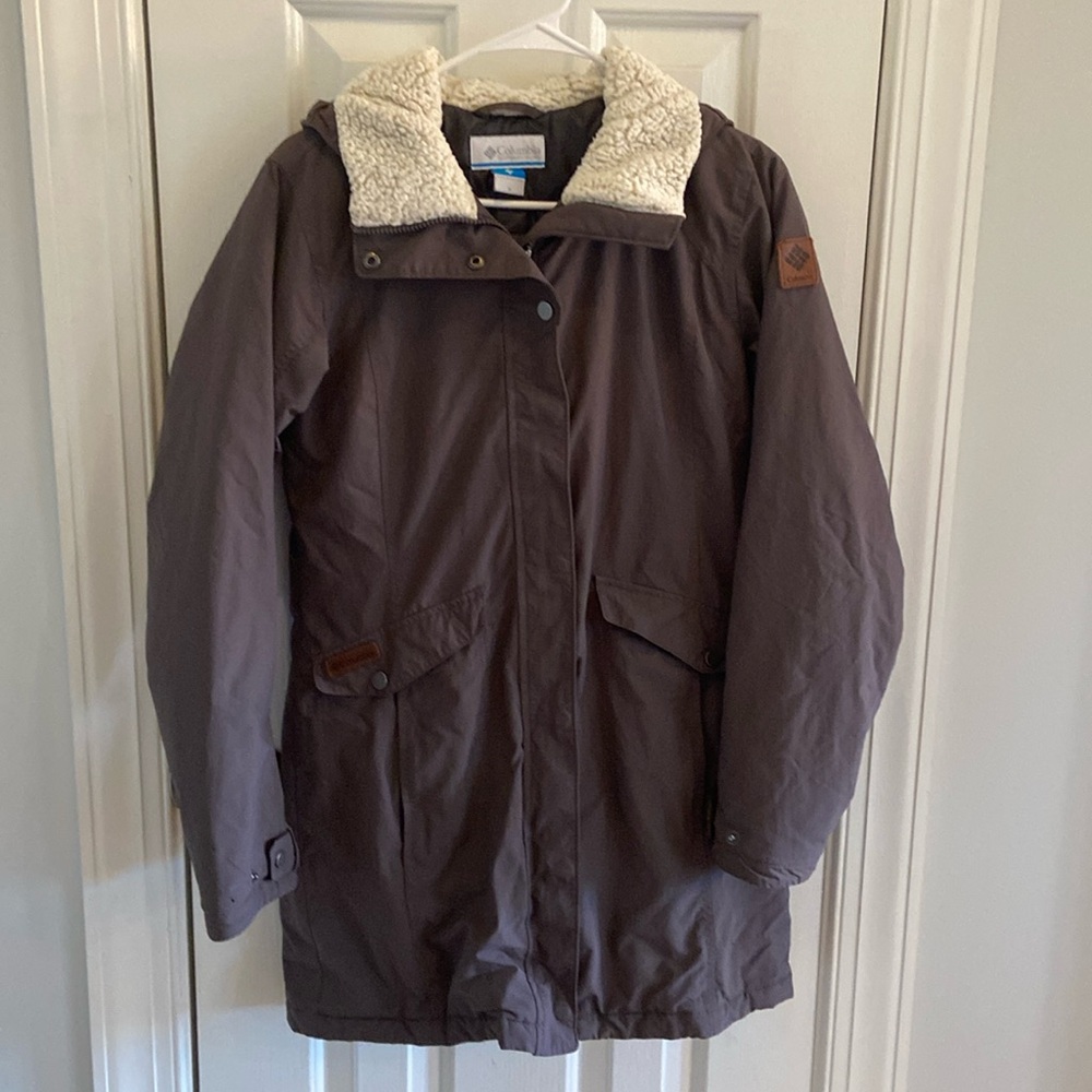Ladies Hooded Columbia Coat, size S, Gray, Water Resistant